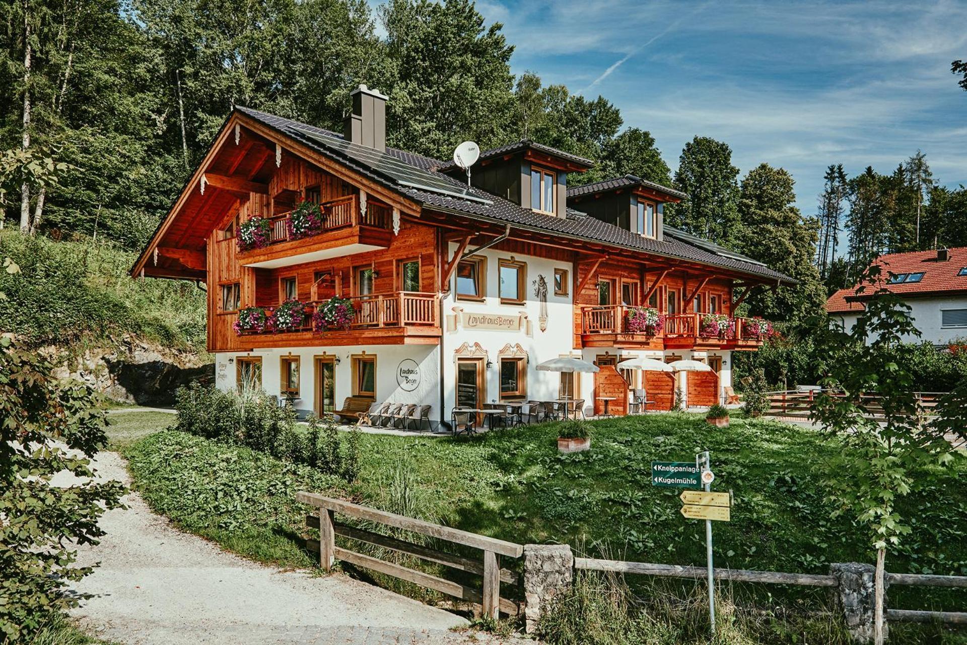 Landhotel Berger Ainring Zewnętrze zdjęcie